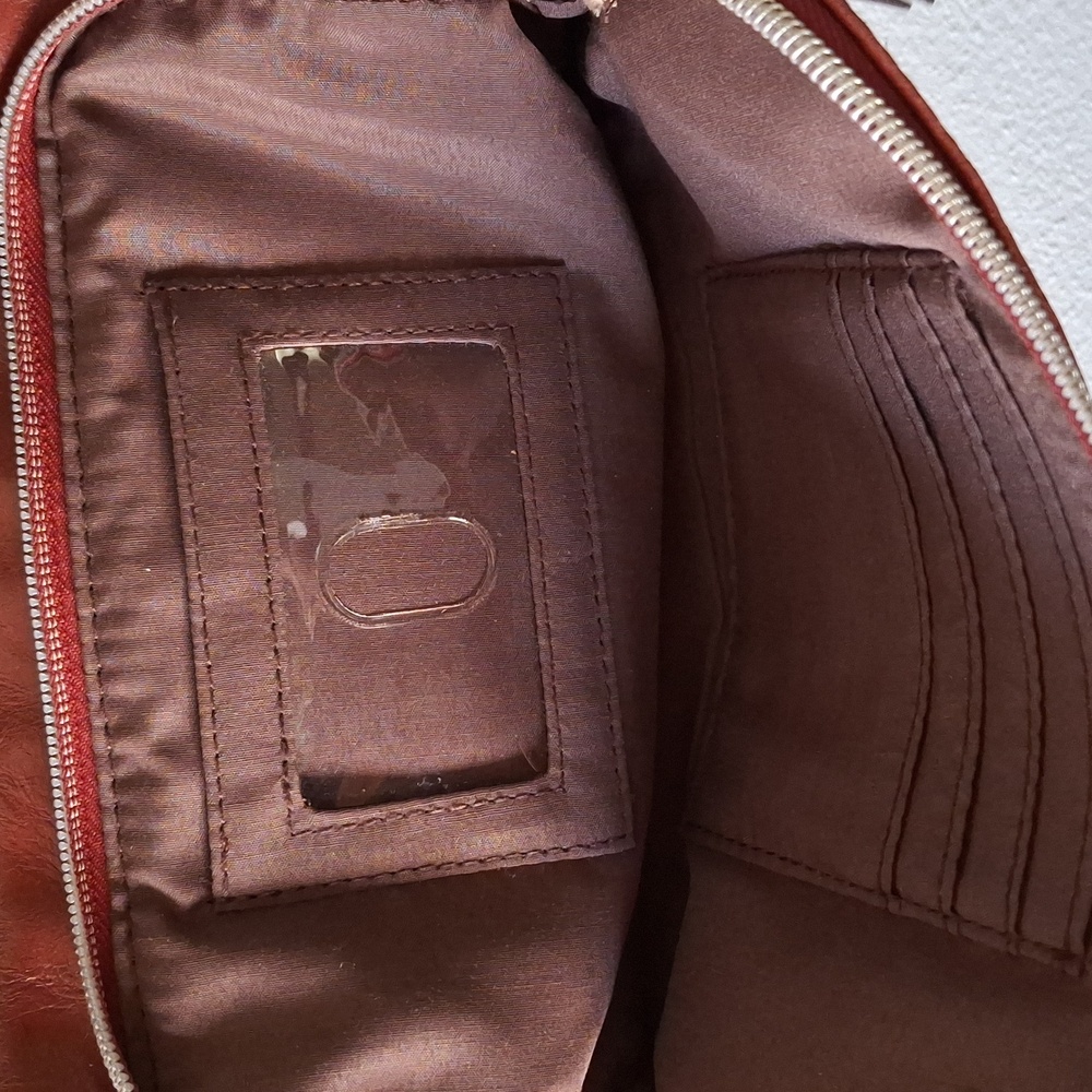 Relic Handbag - Picture 7 of 7